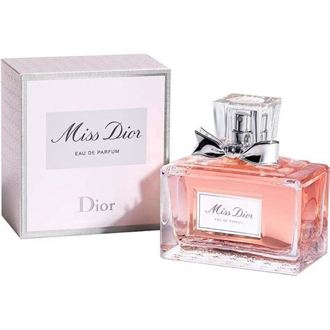 miss dior o signorina|miss dior wikipedia.